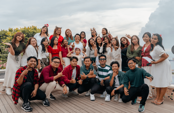 Bali Top Holidays Team